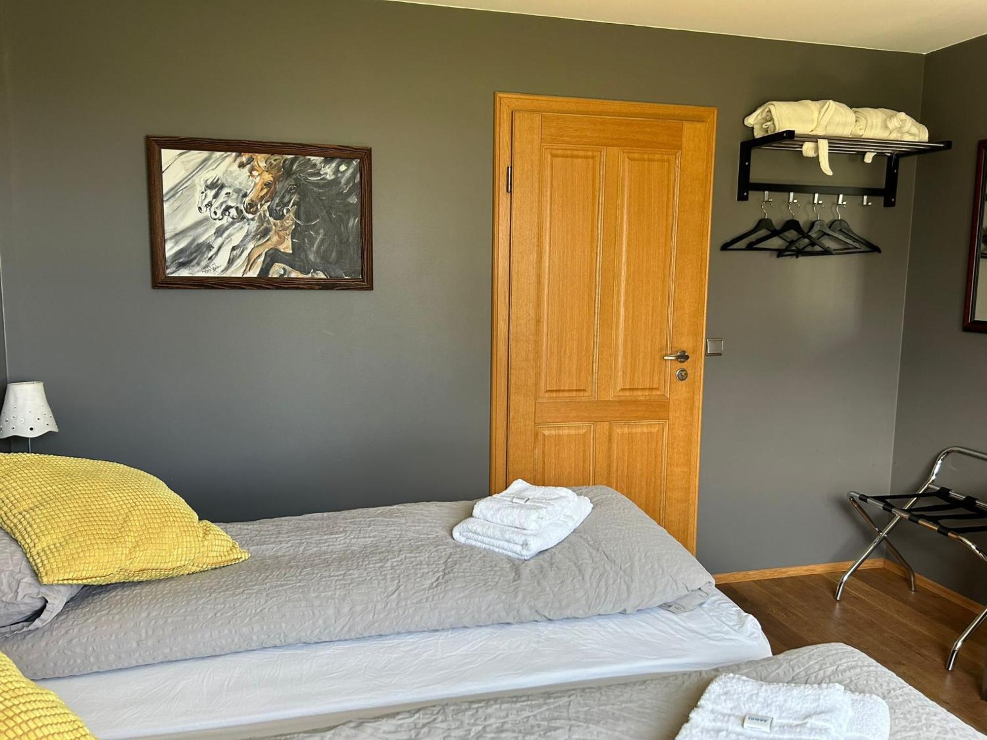 Ármót Guesthouse Hvolsvöllur Esterno foto